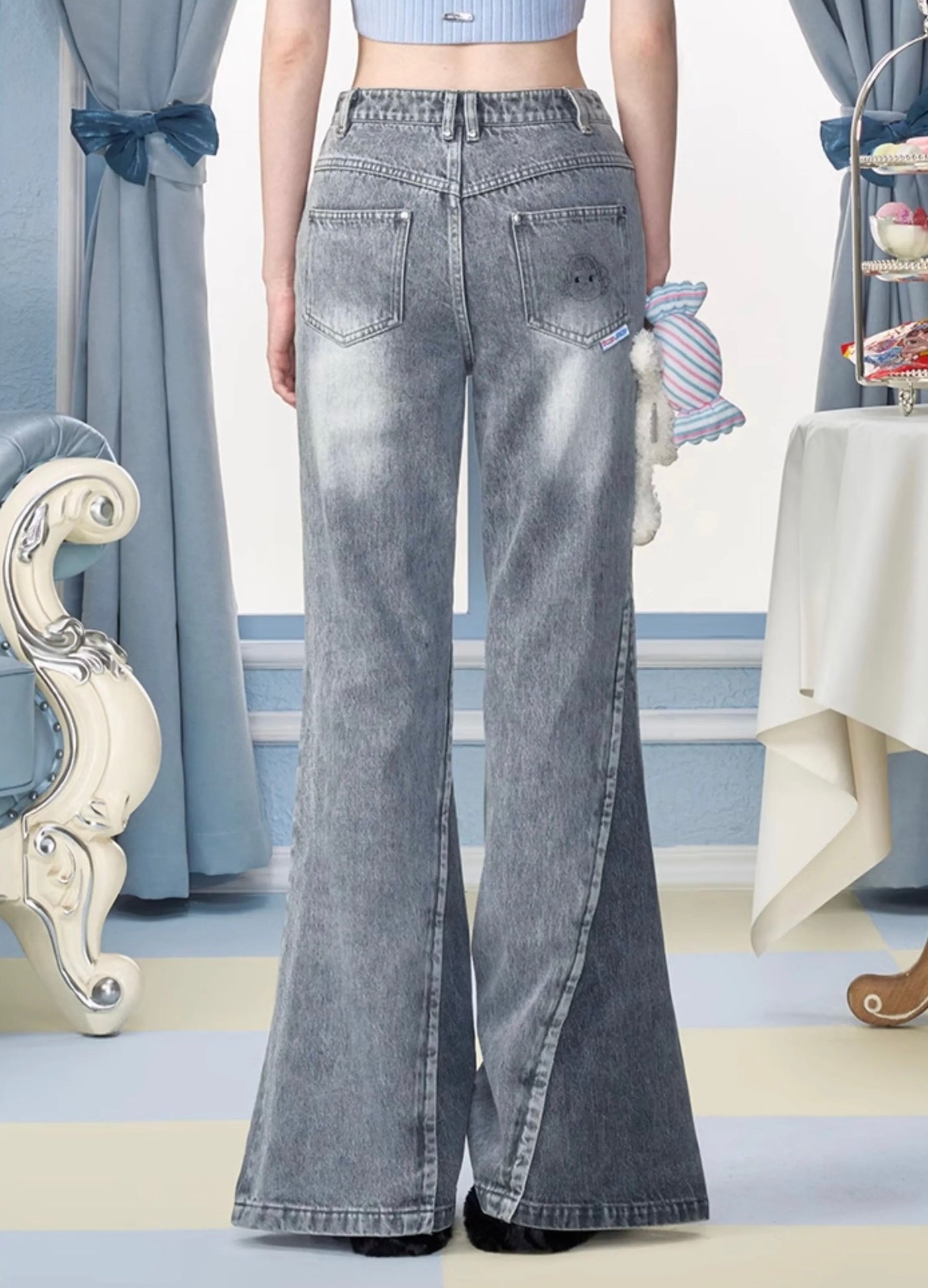 13DE MARZO X PEKO Fujiya Sweets Bear Flare Jeans Gray