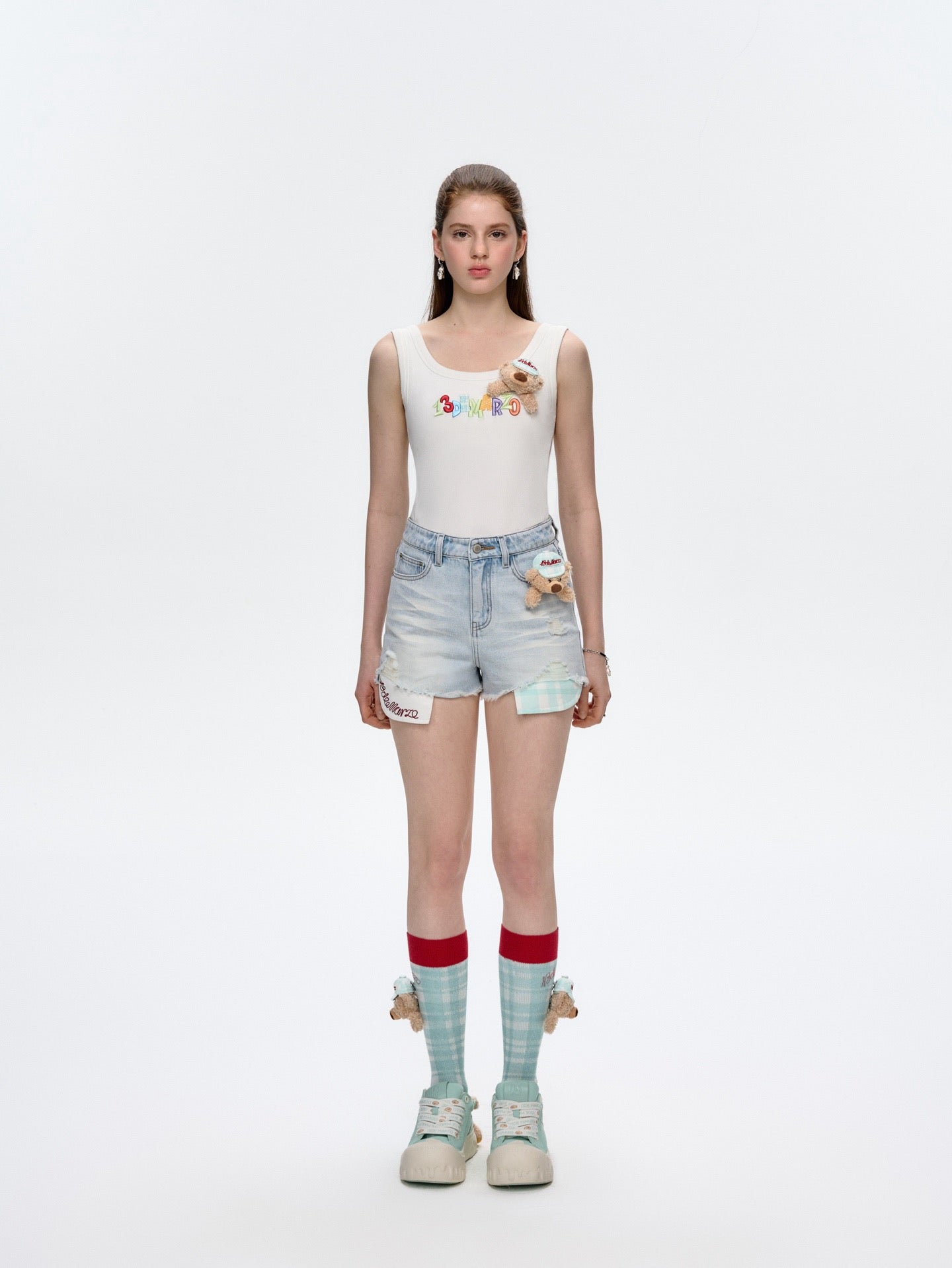 13DE MARZO Embroidered Colour-block Letter Tank Grey White