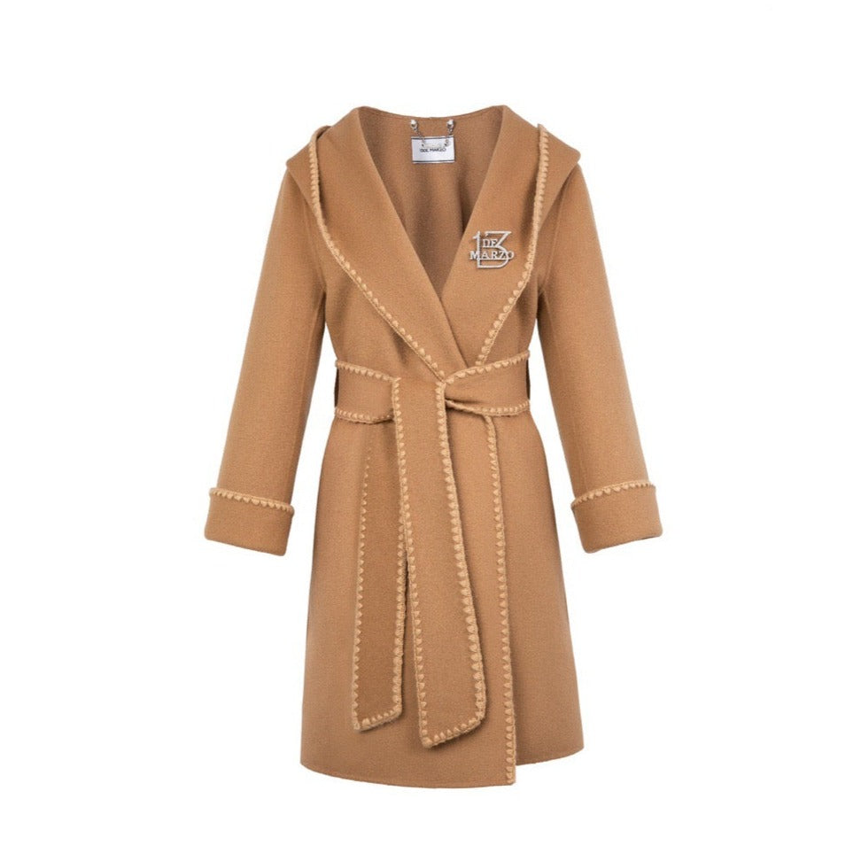 13DE MARZO Doozoo Robe Coat Cartouche