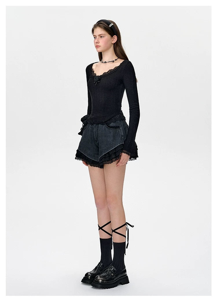 13DE MARZO Bear Lacy Undertee Black