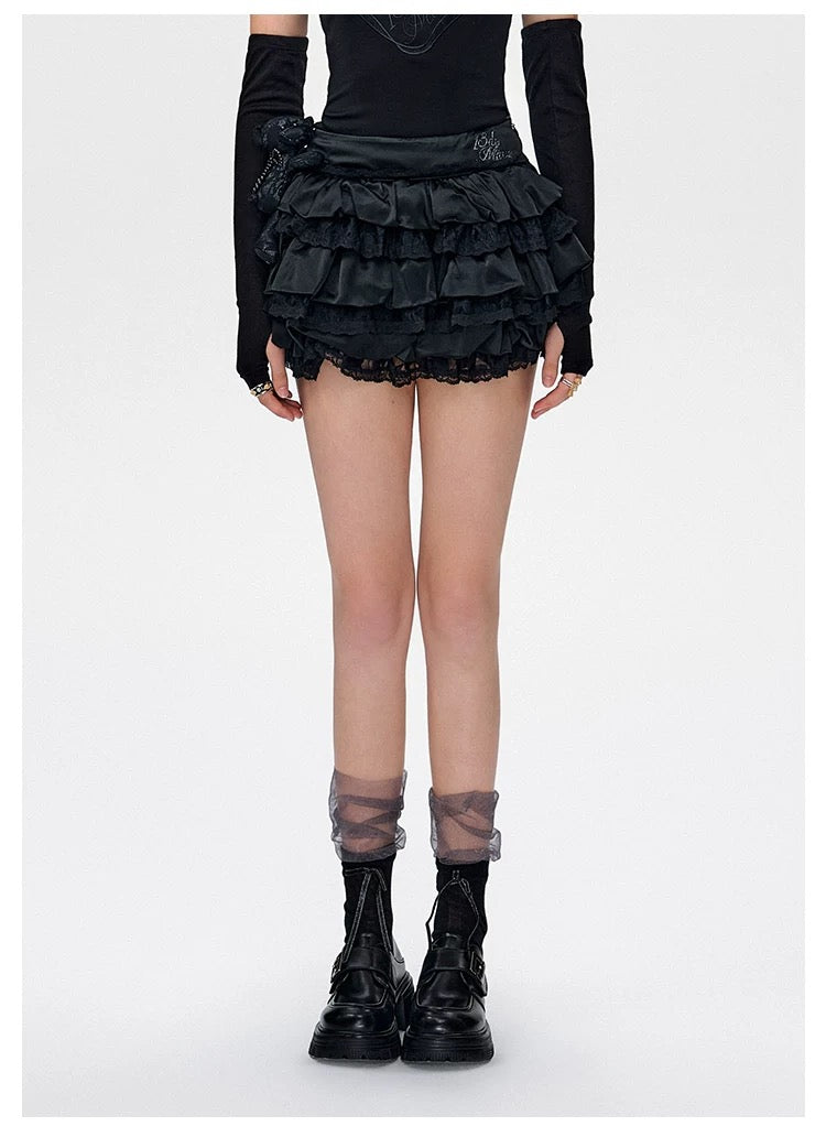 13DE MARZO Bear Lacy Bud Skirt Black