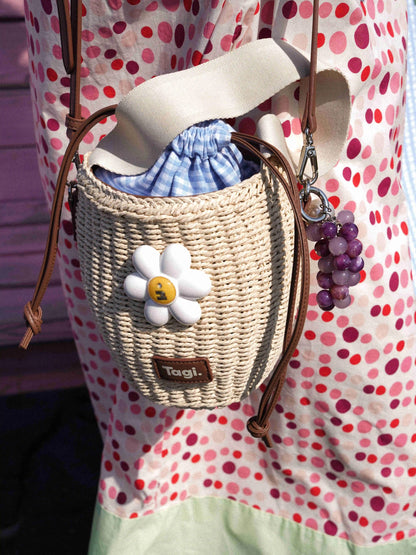 Tagi Blooming Woven Bucket Bag Cream