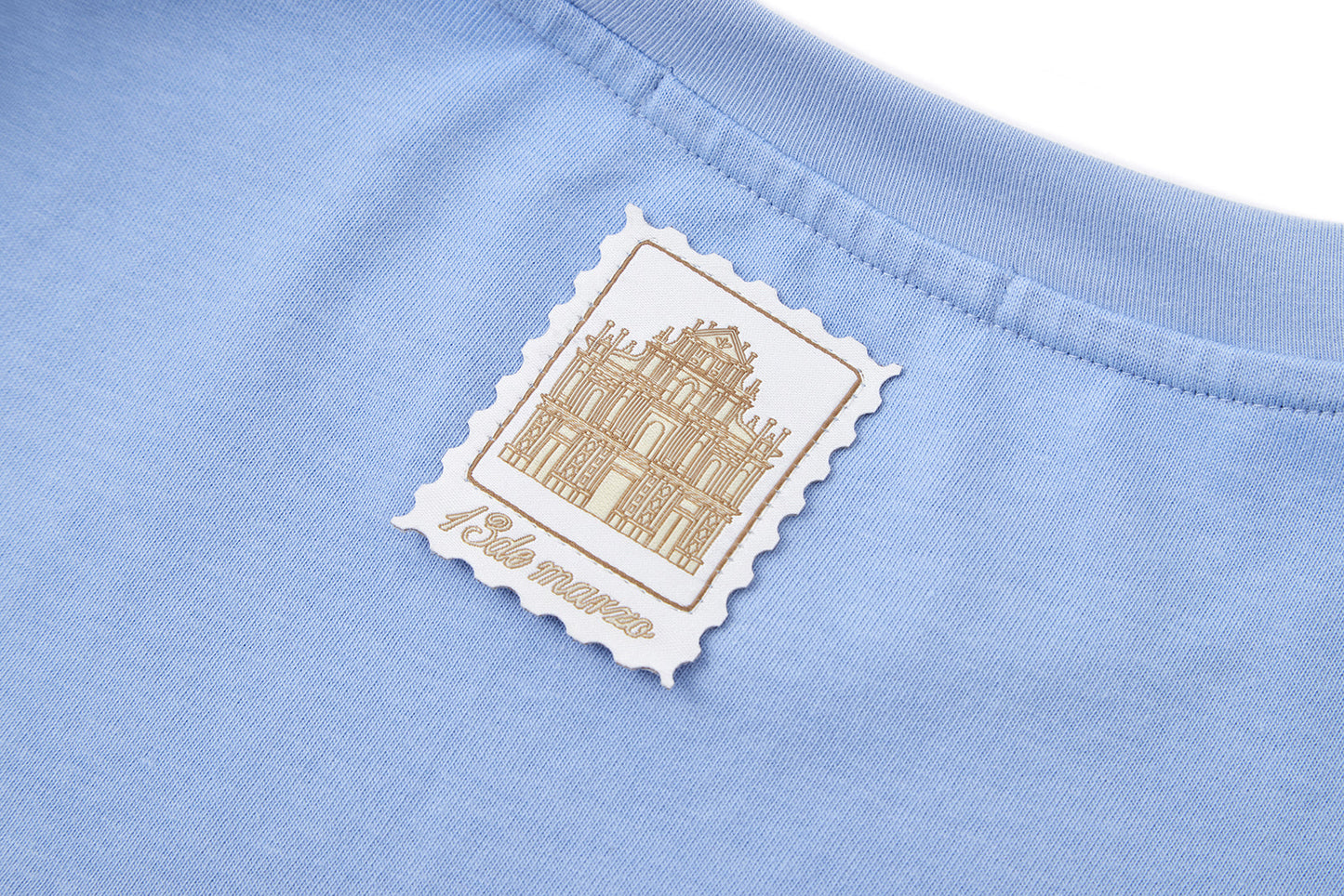 13DE MARZO Bear  Macau Tart T-shirt Blue