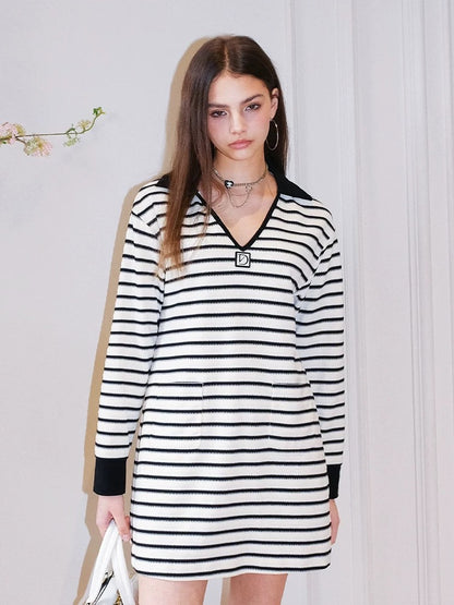 DIANA VEVINA  Black and White Striped Knit V-Neck Dress