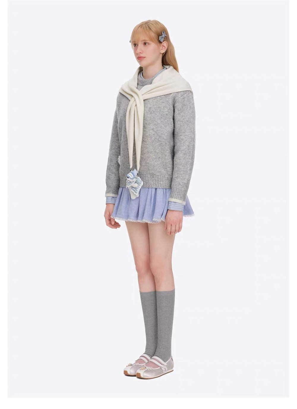 13DE MARZO Marzo Valley Cape Sweater Grey