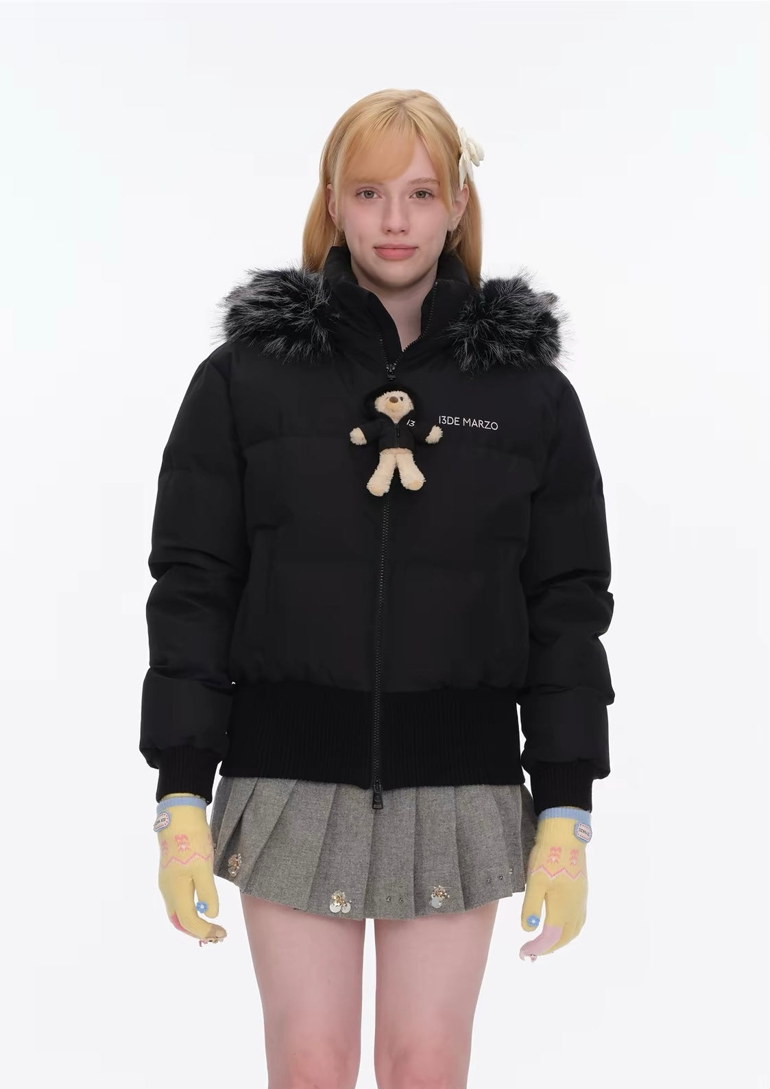 13DE MARZO Marzo Valley Plush Gloves Yellow