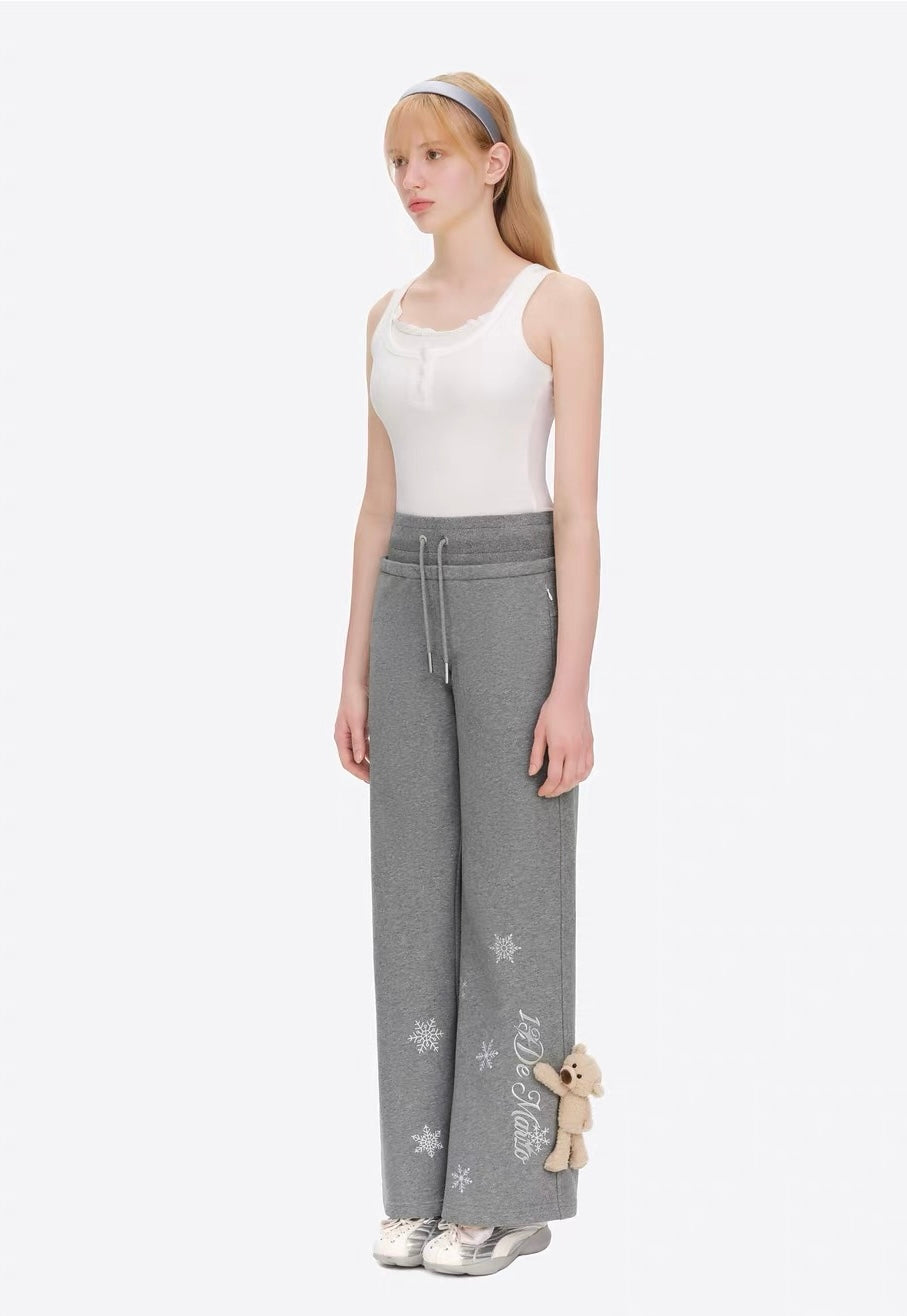 13DE MARZO Snow Bear Micro Flare Sweatpants Grey