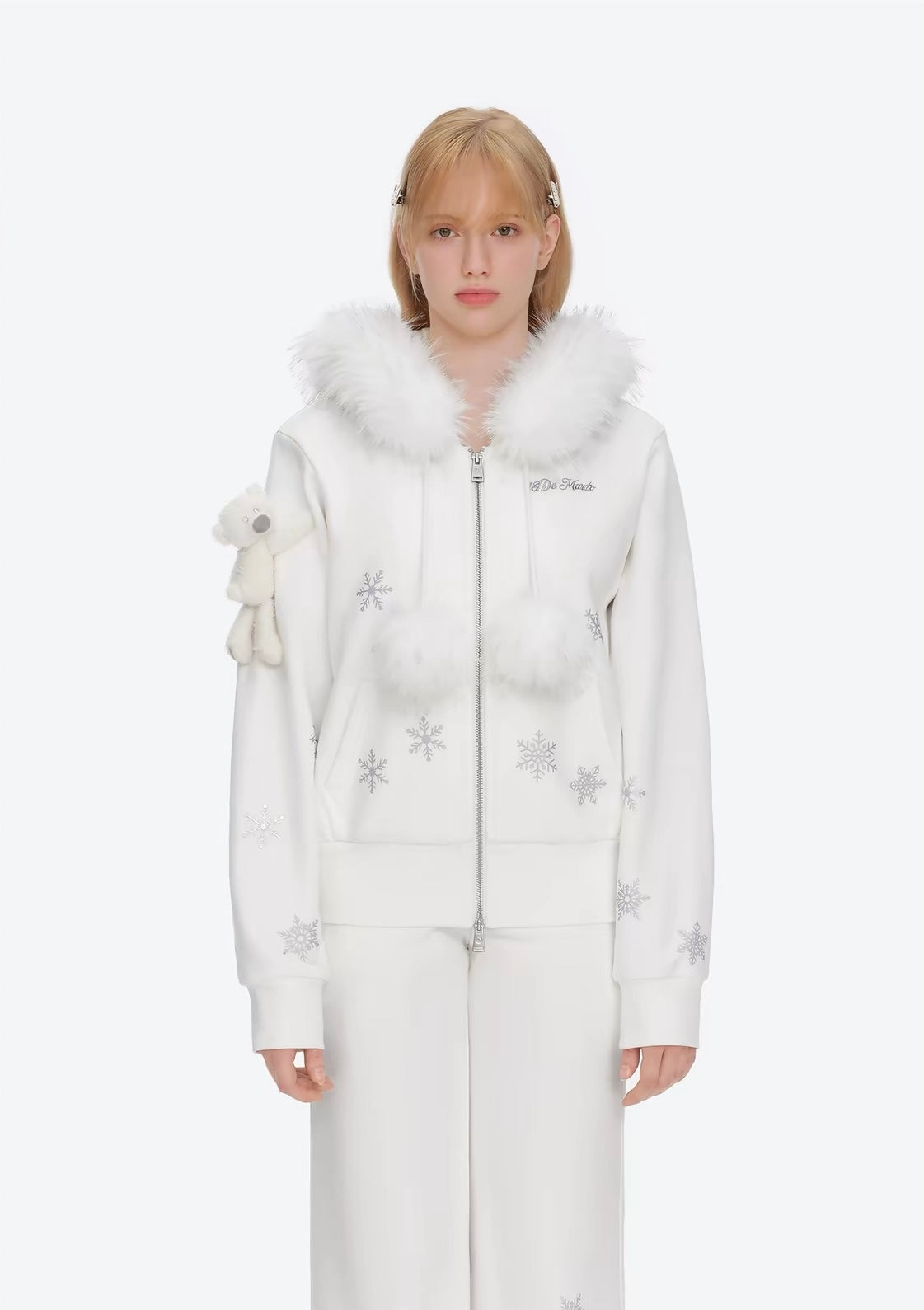 13DE MARZO Shimmer Snow Bear Zip Hoodie White