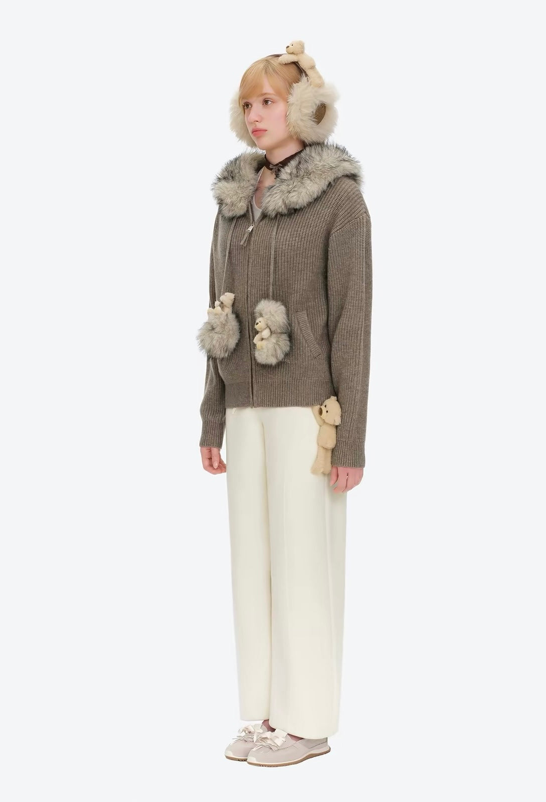 13DE MARZO Pom-pom Bear Fur Collar Knit Jacket Khaki
