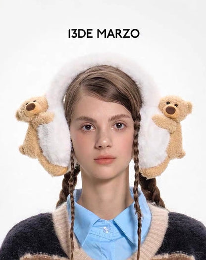 13DE MARZO Doozoo Furry Earmuff Cannoli Cream