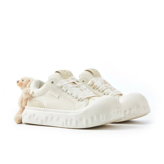 13DE MARZO Bear Melt Canvas Sneakers Beige