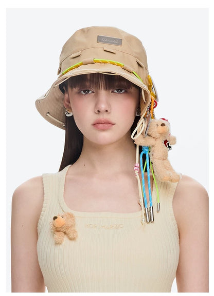 13DE MARZO Maximalist Pendant Bucket Hat Khaki