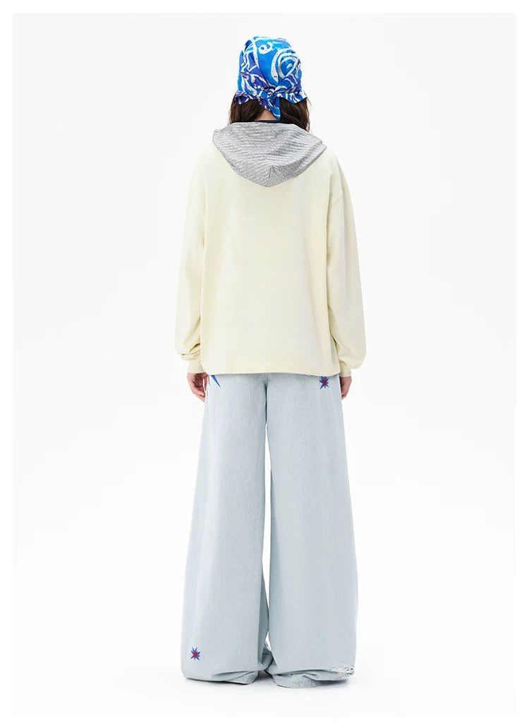 13DE MARZO x Superman Bear Comic Sweater Beige