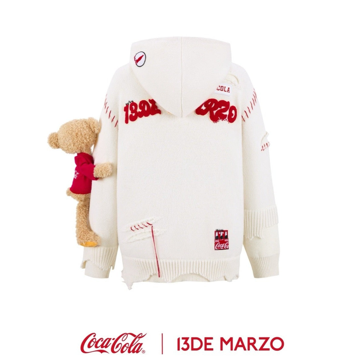 13DE MARZO x Coca-Cola Bear Broken Knit Hoodie Tofu White