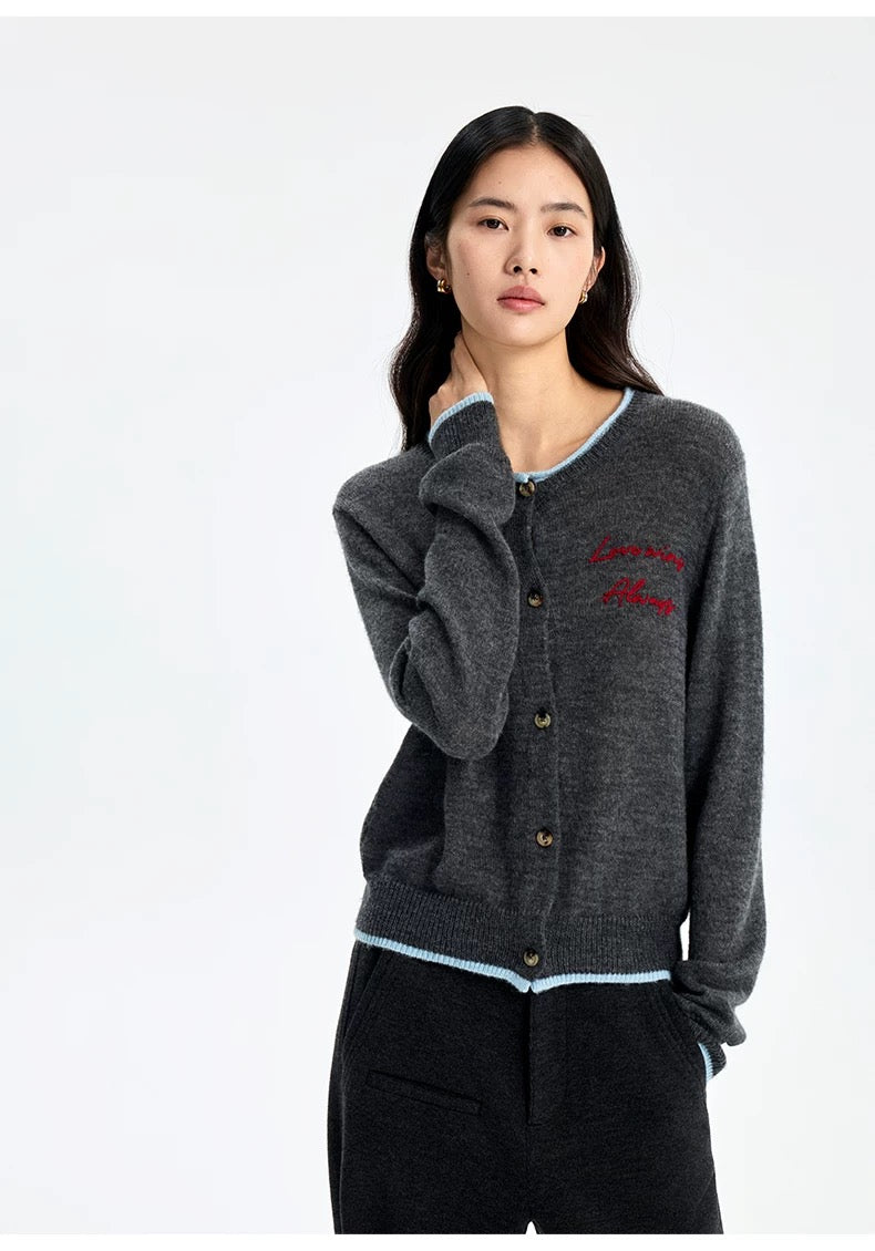 Concise-White Colorblock Jacquard Knit Cardigan