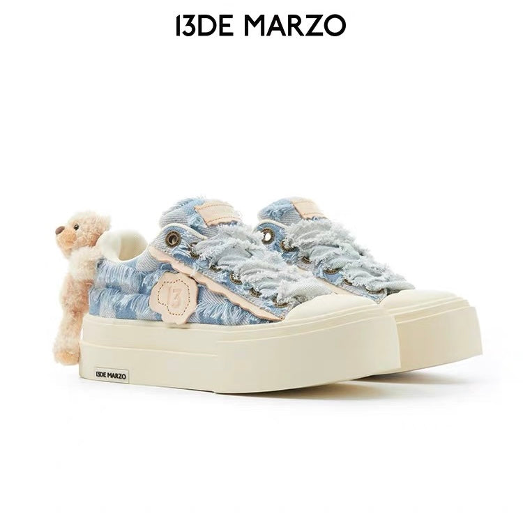 13DE MARZO Bear Denim Badge Sneakers Blue