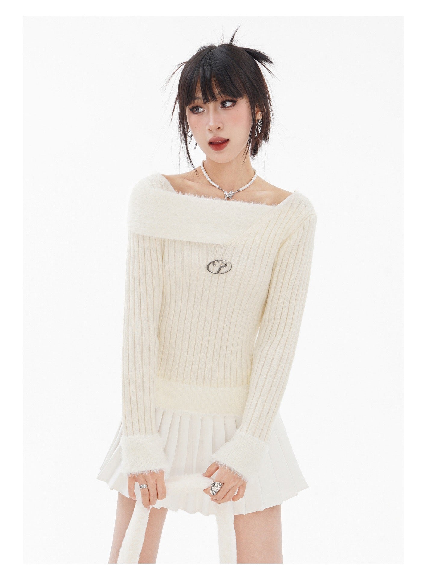 BLUREMO Off Shoulder Fur Stripped Sweater