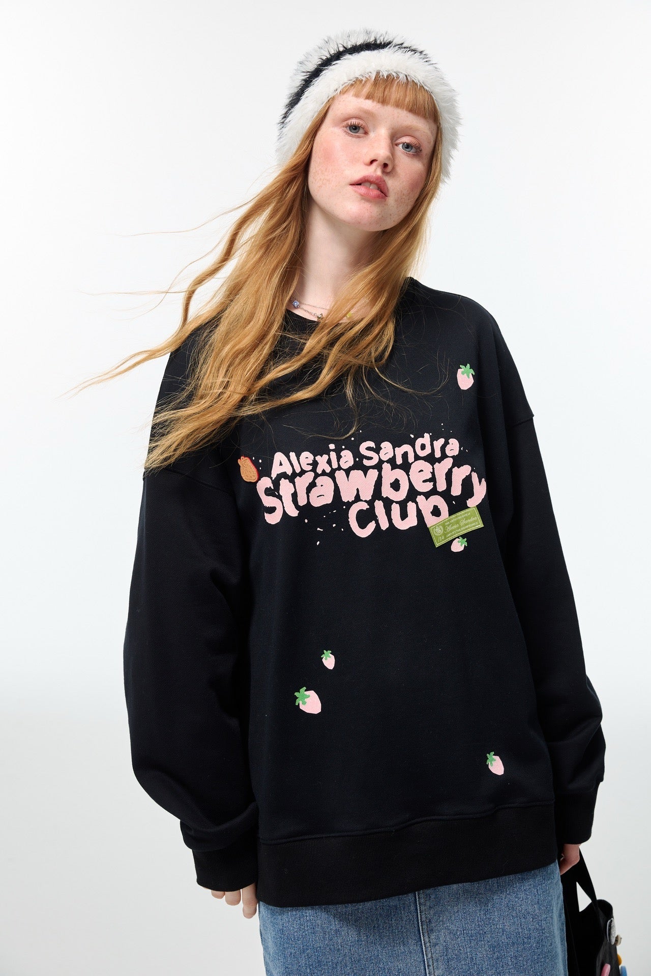 Alexia Sandra Strawberry Club Sweater Black