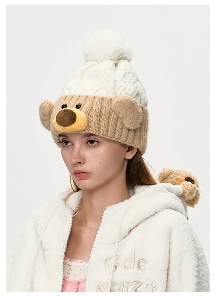 13DE MARZO Bear Snowball Beanie Beige