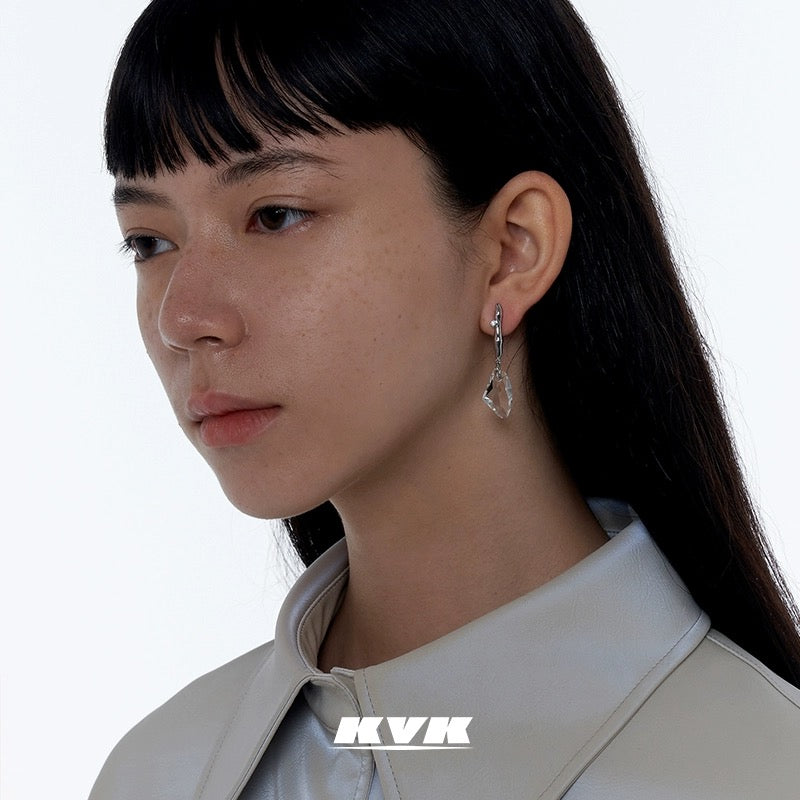 KVK Basic Collection Asymmetrical Ear Clips