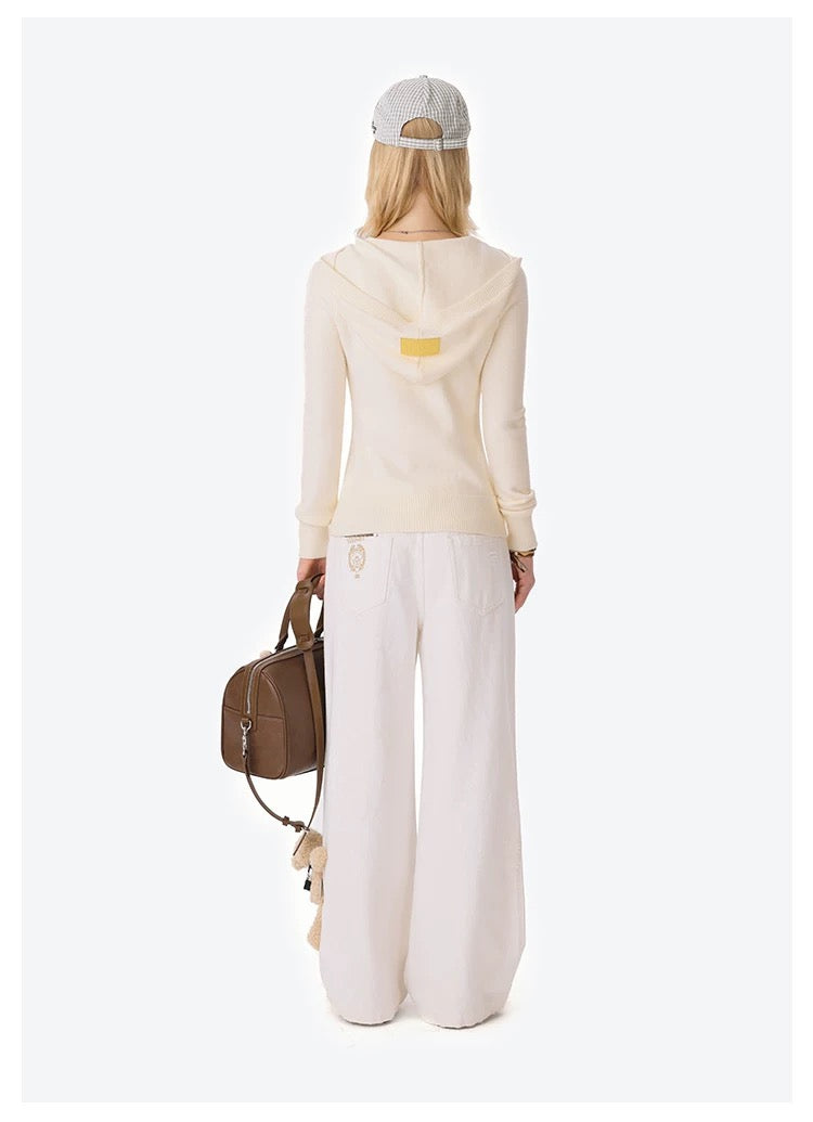 13DE MARZO Bear Knit Fit Hoodie Beige