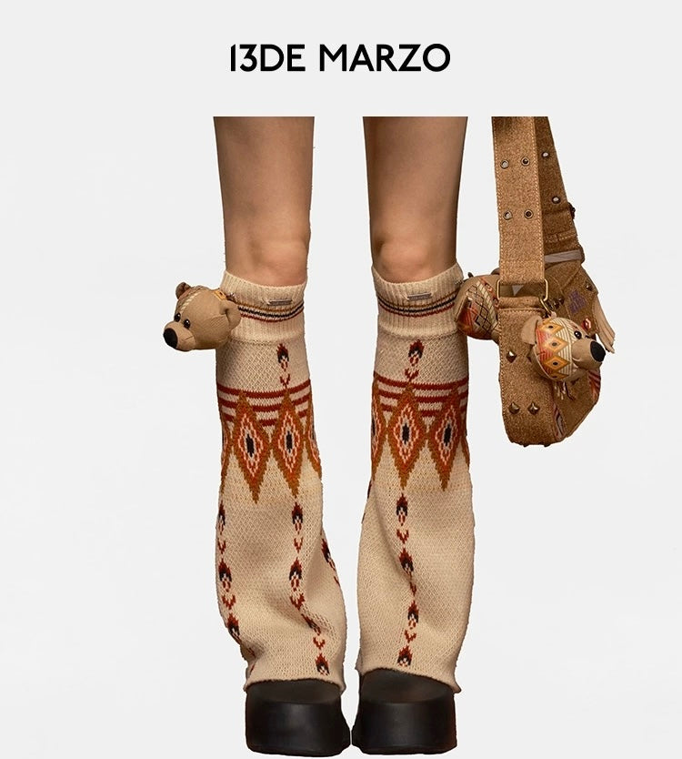 13DE MARZO Tribe Hunting Totem Leg Warmer Beige