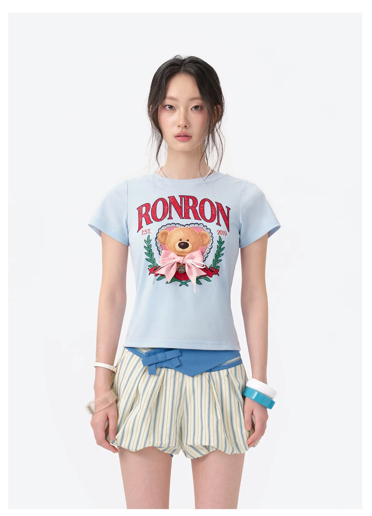13DE MARZO x RONRON Bear Ribbon Slim Top Blue