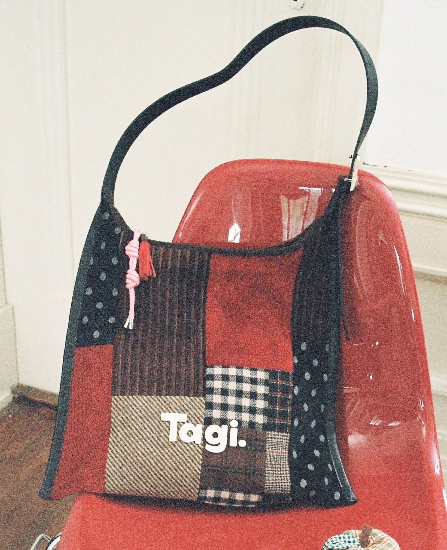 Tagi. Patchwork Shoulder Bag