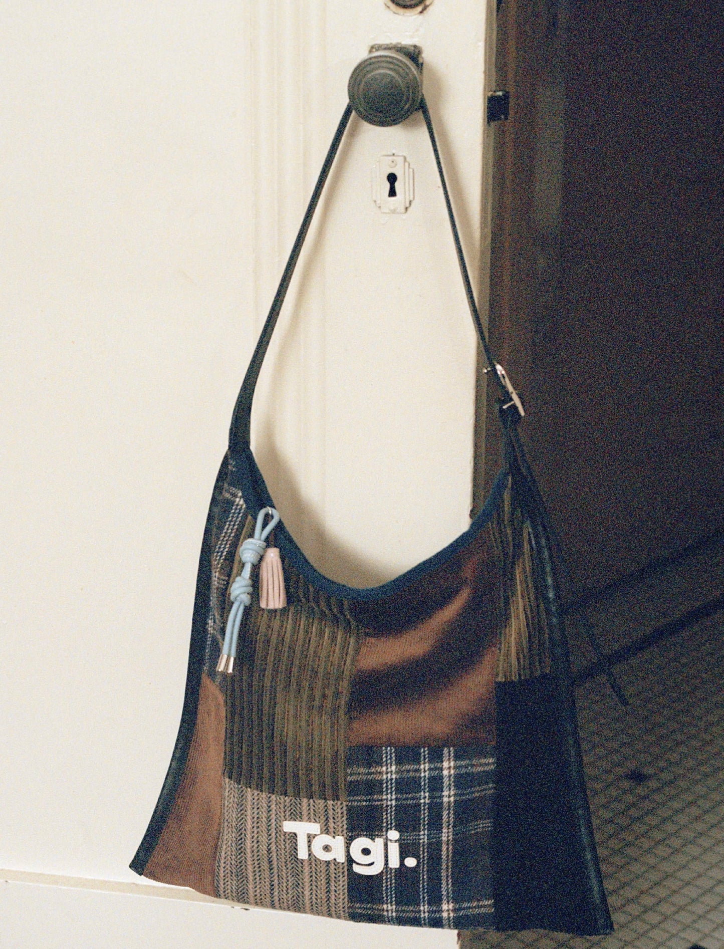 Tagi. Patchwork Shoulder Bag