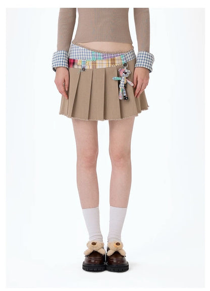 13DE MARZO Plaid Bear Patch Fit Skirt Khaki