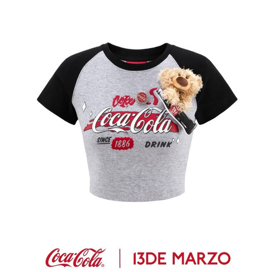 13DE MARZO x Coca-Cola Bear Logo Top Gray