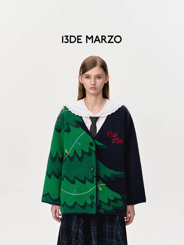 13DE MARZO Christmas Tree Bear Cardigan Green