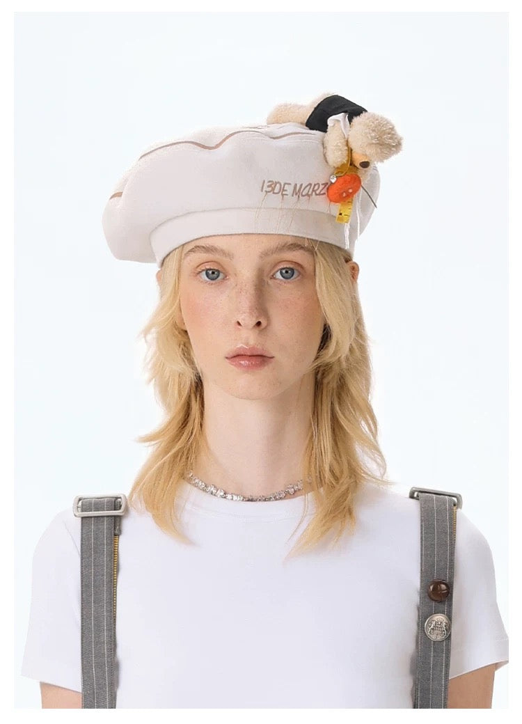 13DE MARZO Tailor Bear Button Beret Beige