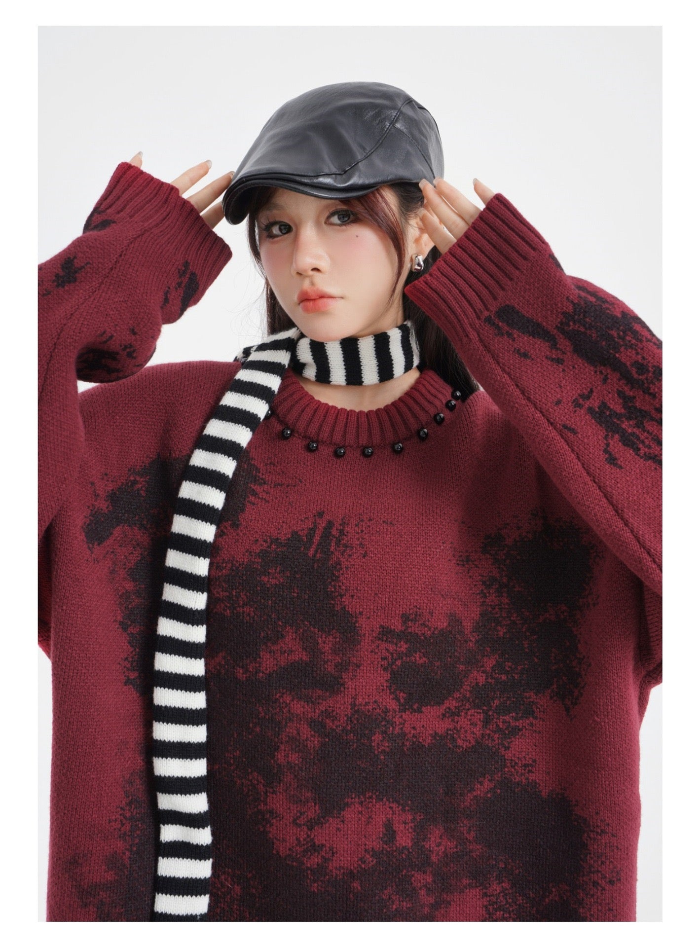 BLUREMO Street Style Contrast Color Beading Knitted Sweater