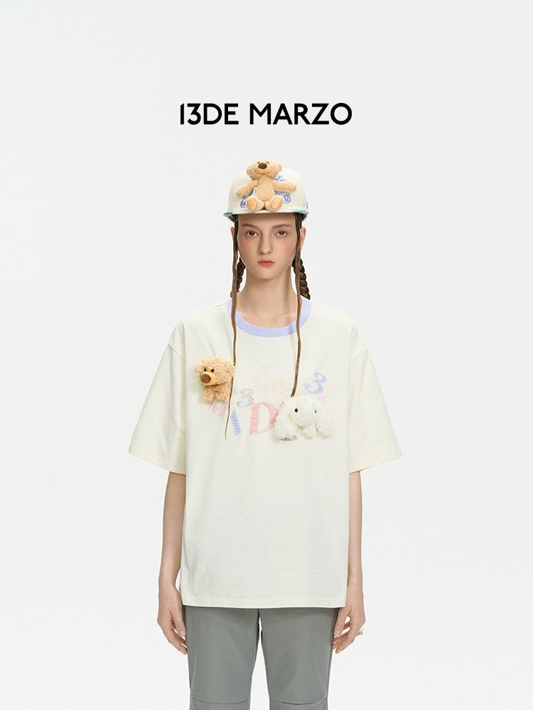 13DE MARZO Doozoo Crayon Logo T-shirt Beige