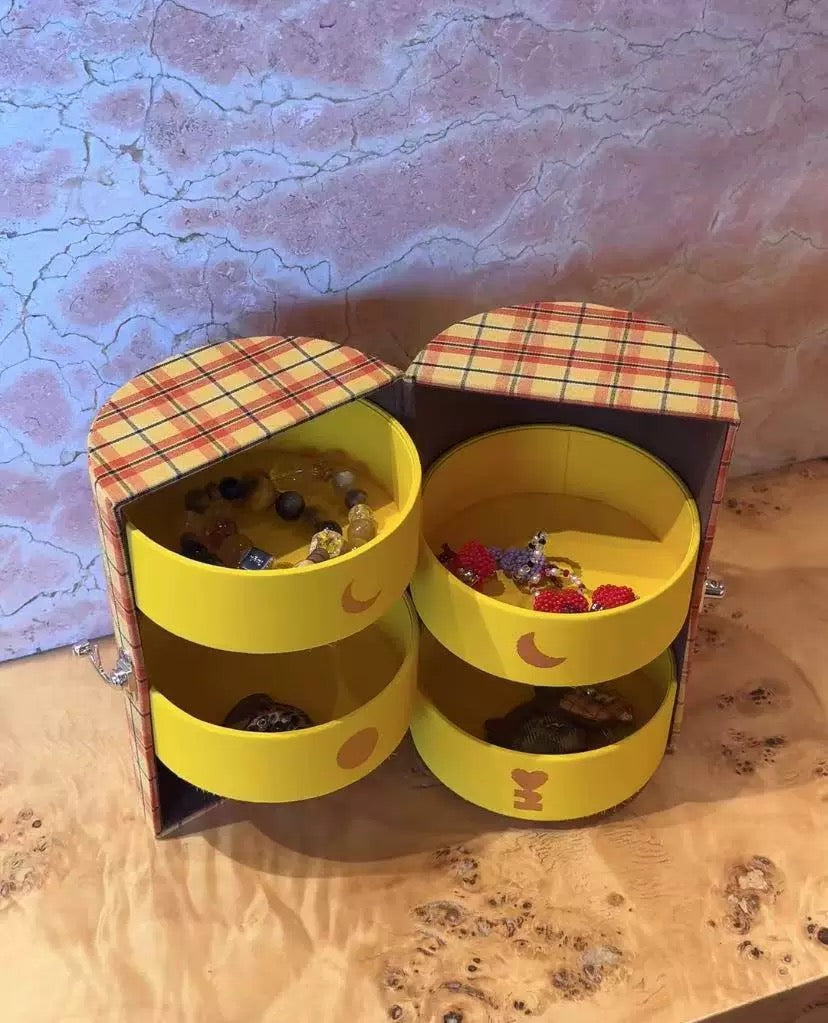 Tagi. Call Me Jewelry Box