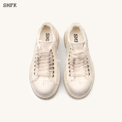 SMFK Compass Rove Skater Shoes In Cream