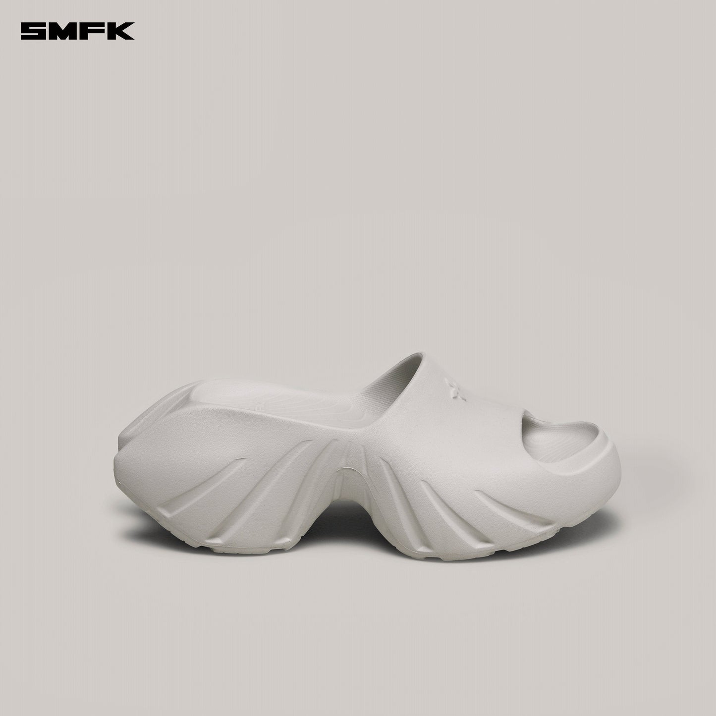 SMFK Future Mirage High Slipper Snow Mountain