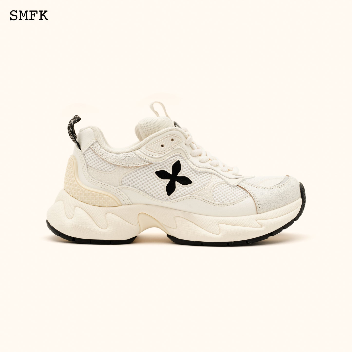 SMFK Compass Wave Retro Jogging Shoes In White