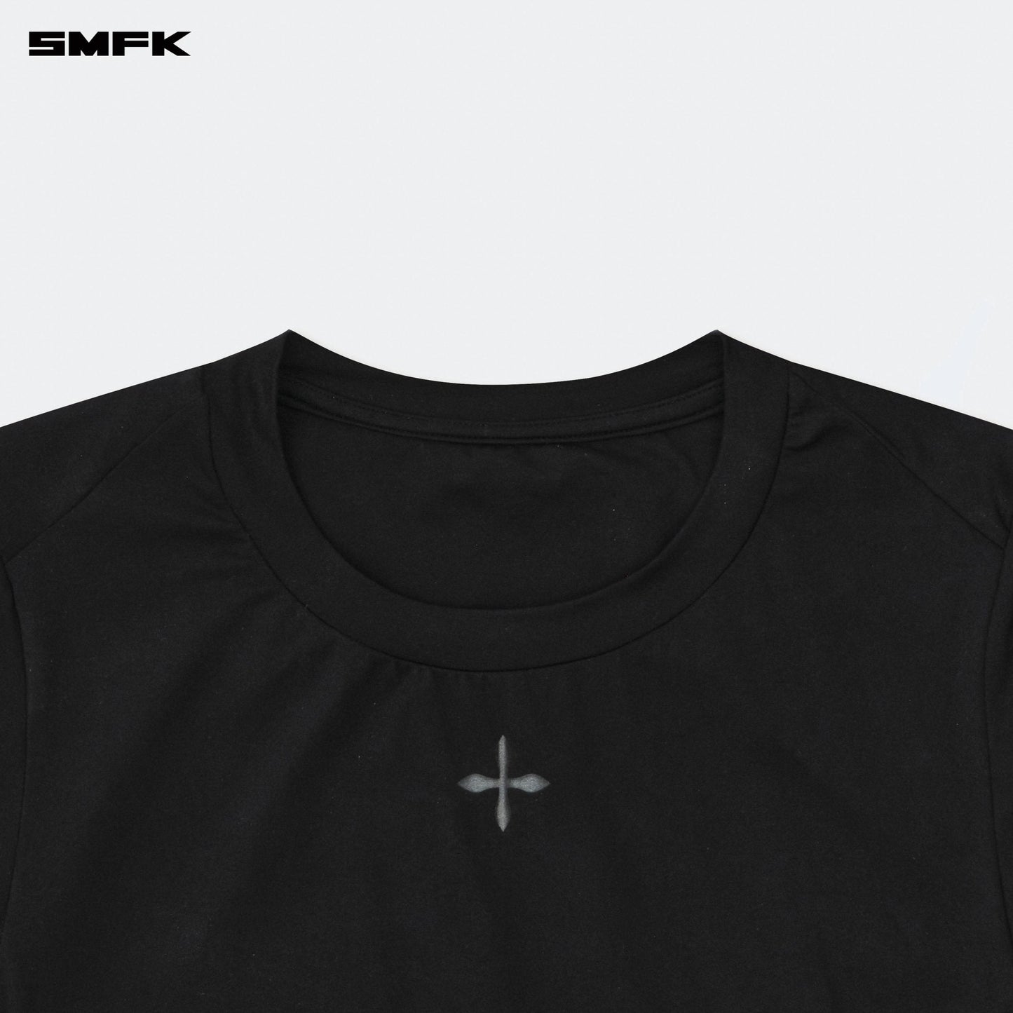 SMFK Compass Hug Skin-Tight Fitting Tee Black