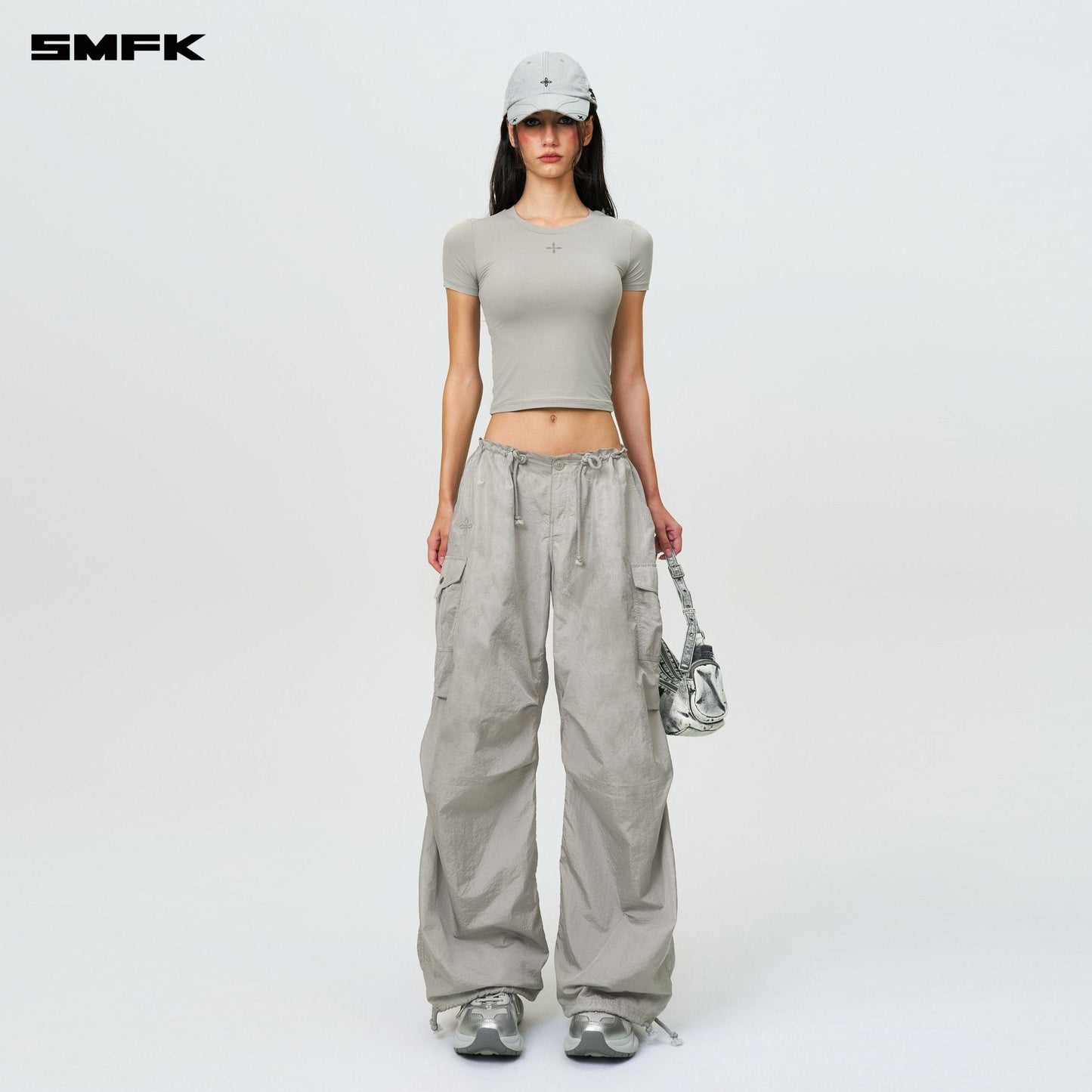 SMFK Compass Hug Skin-Tight Fitting Tee Gray