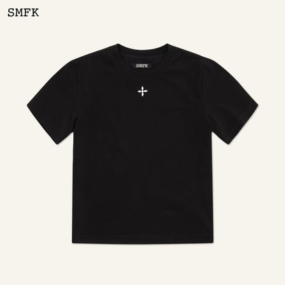 SMFK Compass Hug Slim-Fit Tee In Black