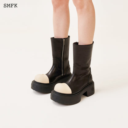SMFK Compass Rider Low Boots In Black And White