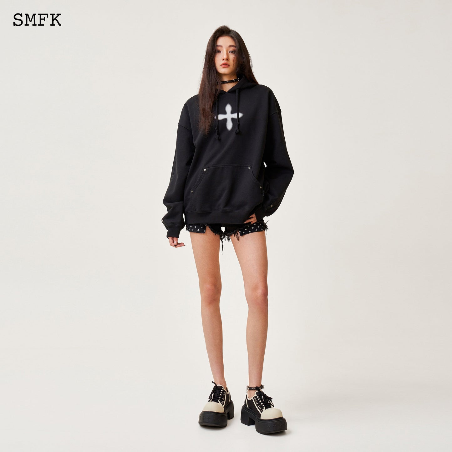 SMFK Compass Rider Low-Top Boots In Black And White