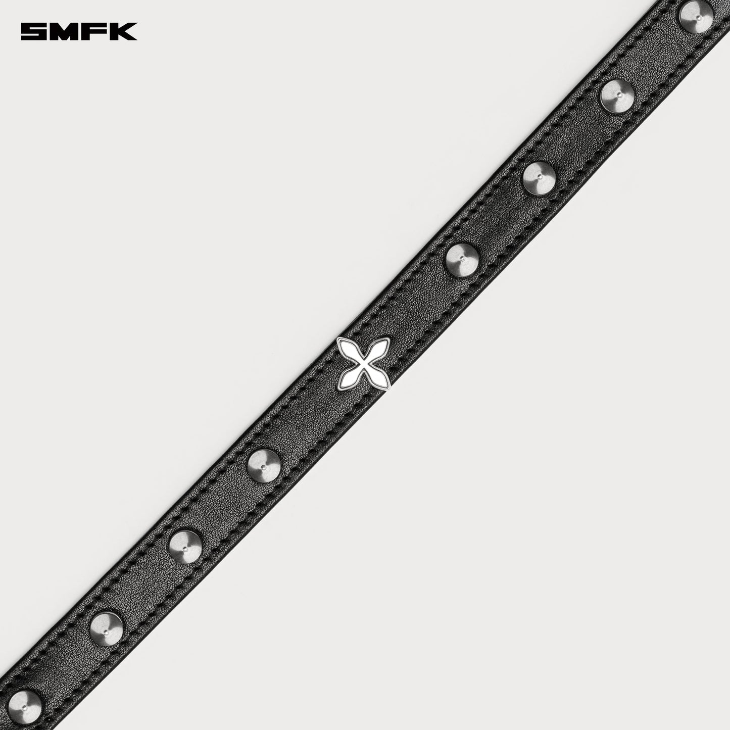 SMFK COMPASS RIVET Rivet Leather High Collar Choker