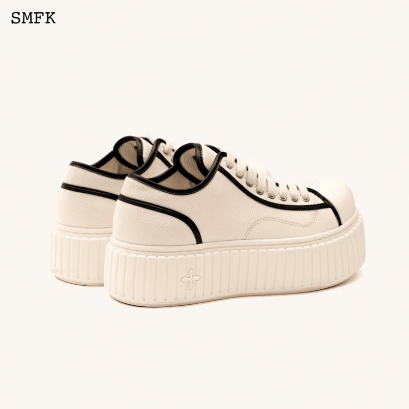 SMFK Compass Rove Skater Shoes White