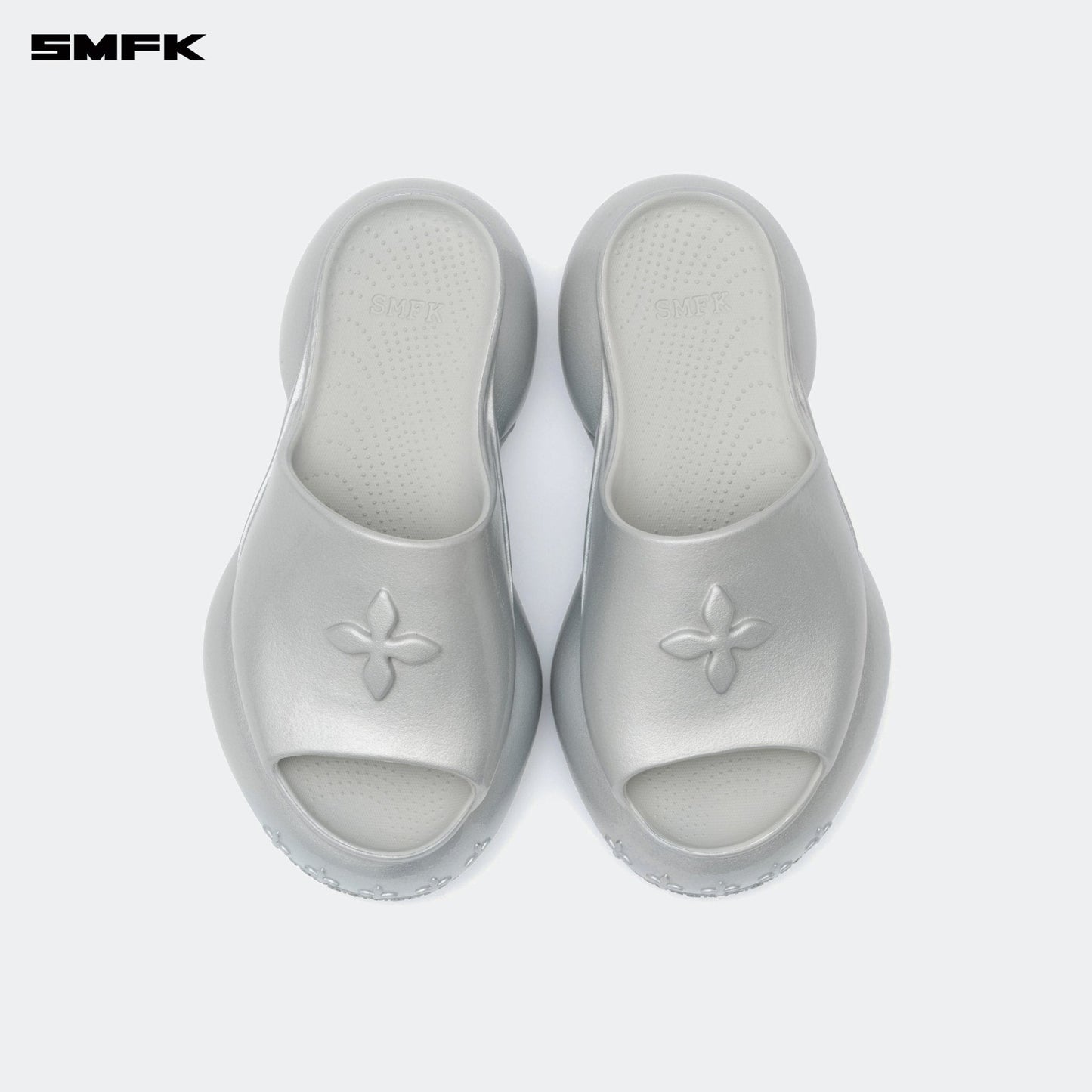 SMFK COMPASS WAVE Platform Bumper Sandals In Silver