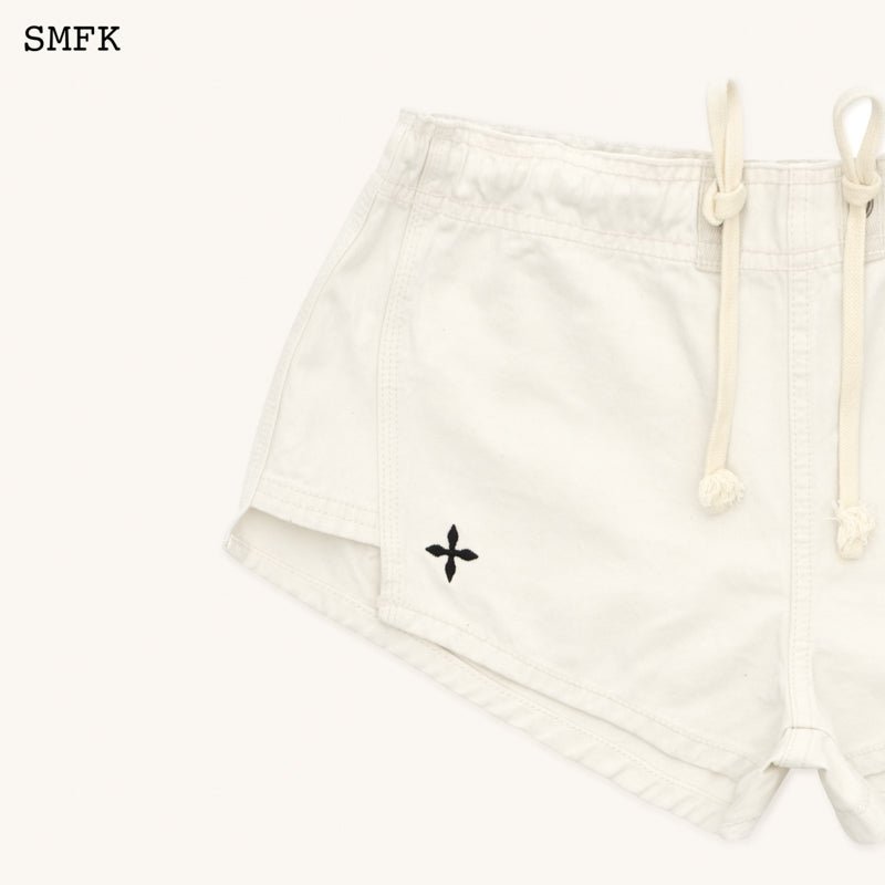 SMFK Compass Wild Tarpan White Outdoor Shorts