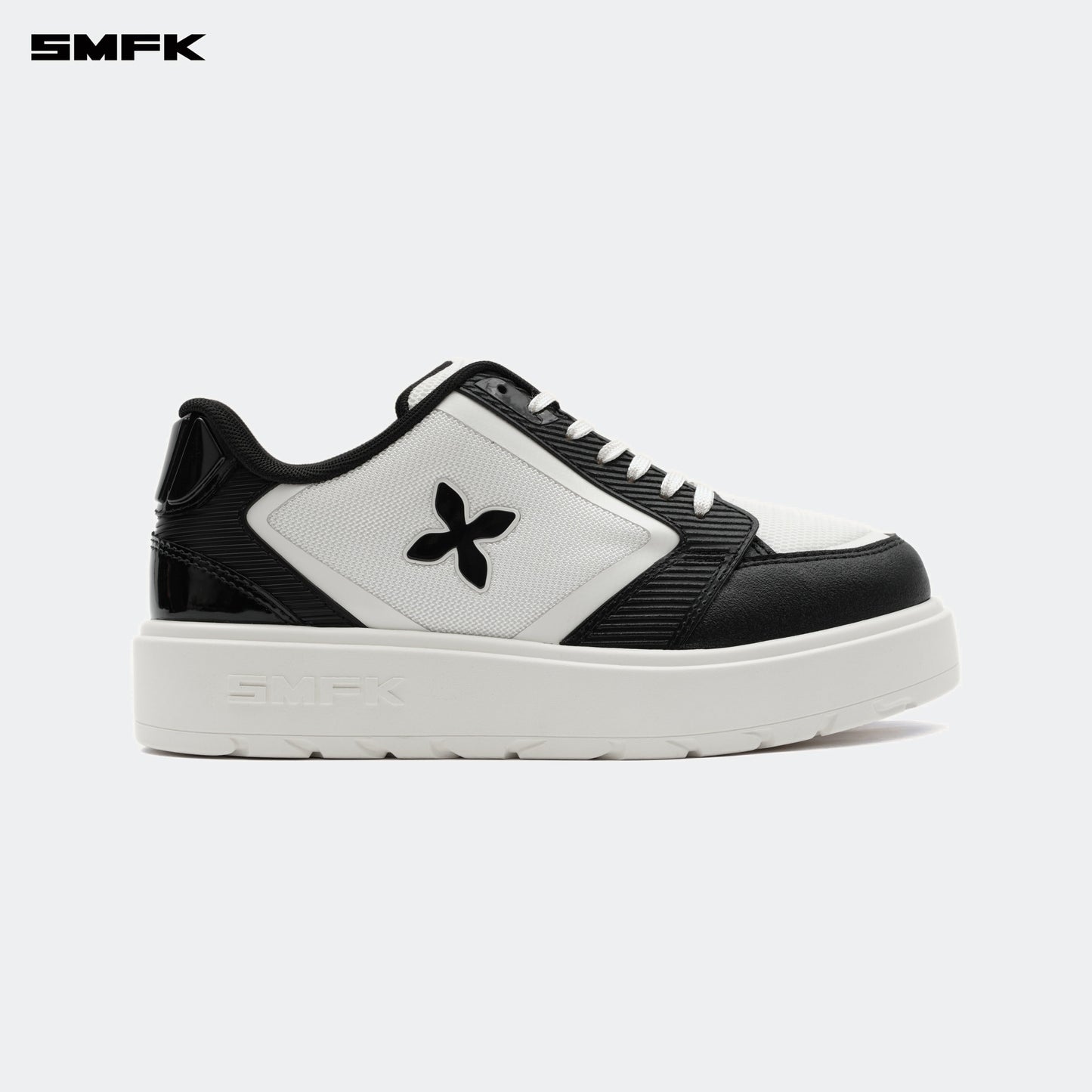 SMFK FUTURE RIPPLE GYM Low-Cut Fitness Shoes Black and White