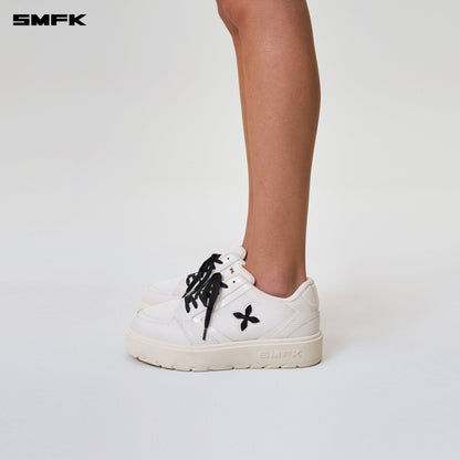 SMFK FUTURE RIPPLE GYM Low-Cut Fitness Shoes Cream